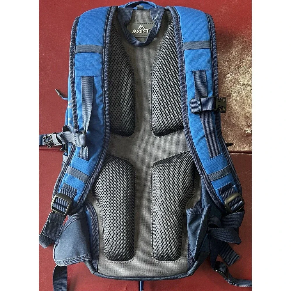 Quest 2L Hydration Pack Backpack Bag Blue Hiking No Bladder